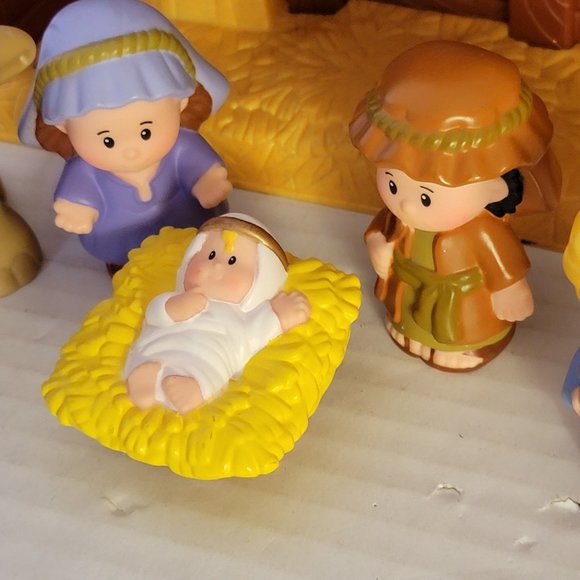 FisherPrice Toys Fisher Price Nativity Set Mary Joseph Jesus 3